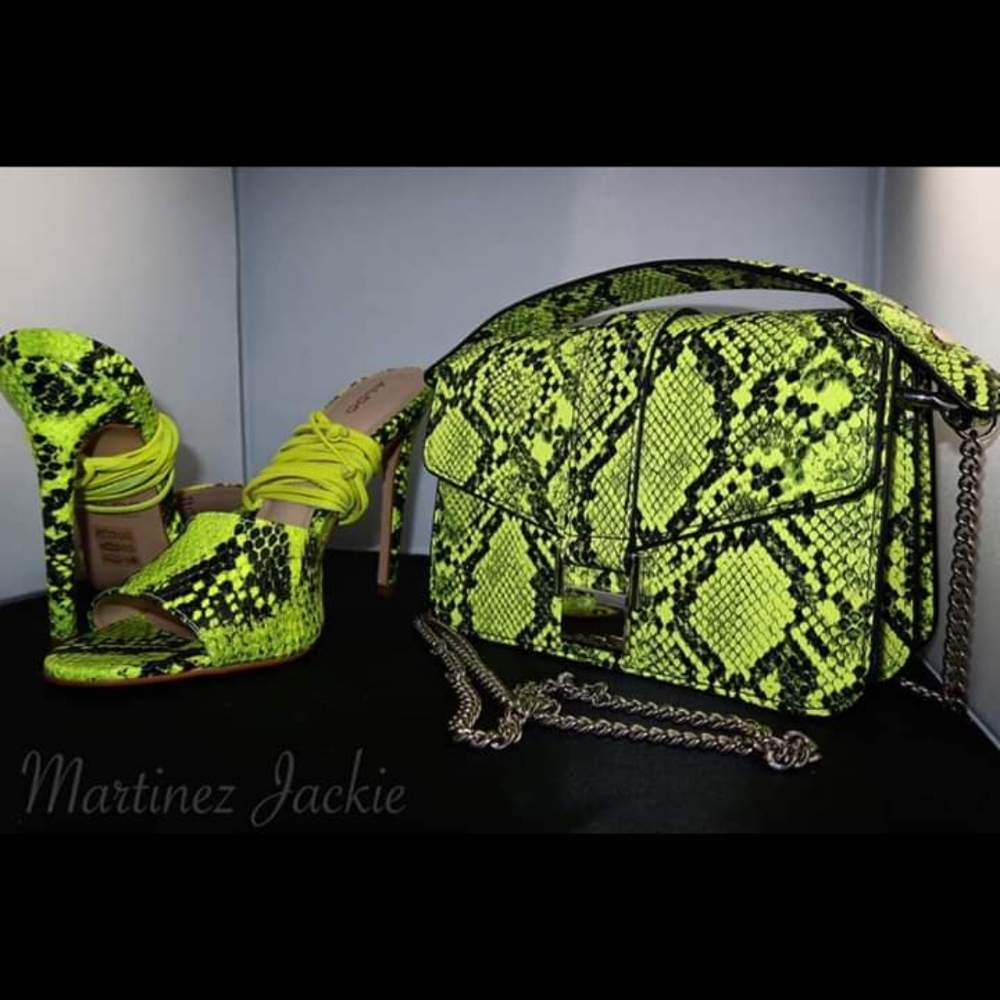 Purse - Picture 2 of 2